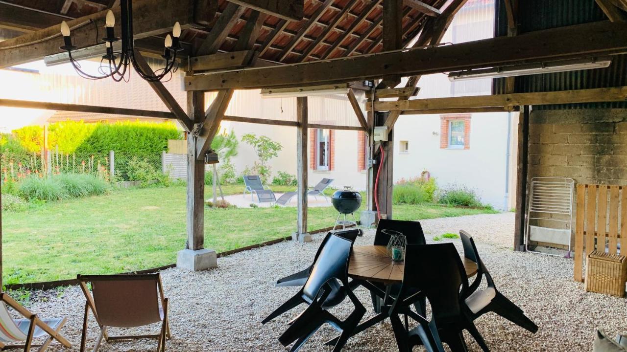 Maison D'En Face Hotel Romorantin-Lanthenay Exterior photo