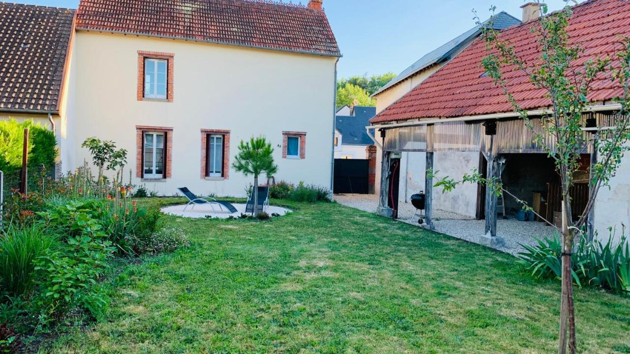 Maison D'En Face Hotel Romorantin-Lanthenay Exterior photo